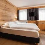 Jochum Garni 3*