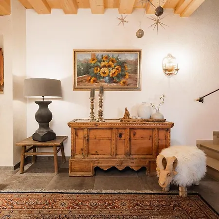 Jochum Garni Hotel 3*