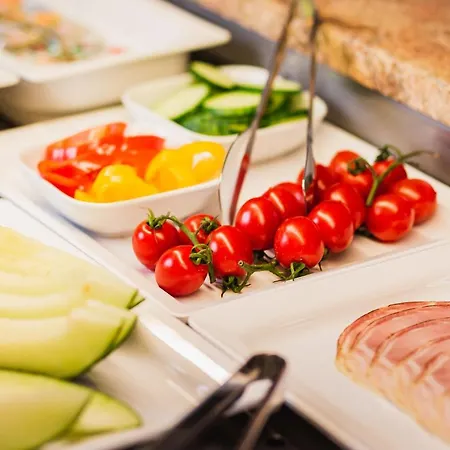 Hotel Jochum Garni 3*