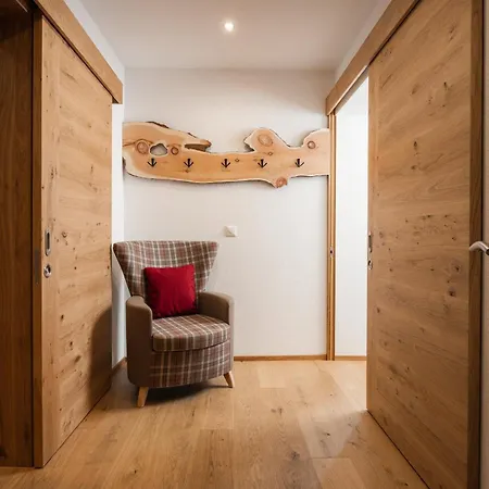 Jochum Garni Hotel Fiss