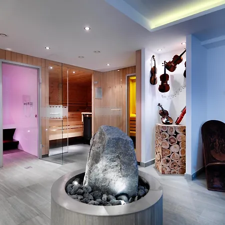 Hotel Jochum Garni 3*