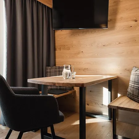 Jochum Garni Hotel Fiss