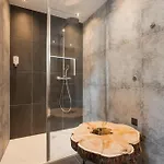 מלון Jochum Garni 3*