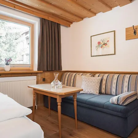 Jochum Garni Hotel Fiss